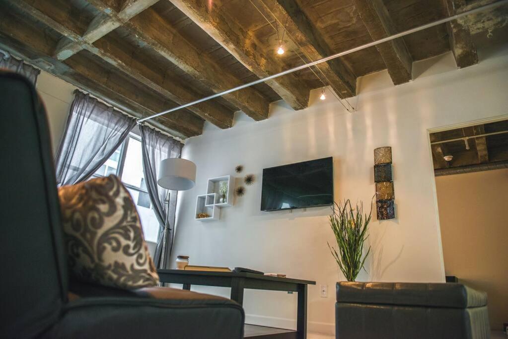 Newly Renovated 1Bdrm Loft Dtla And Rooftop Pool Los Angeles Exteriör bild