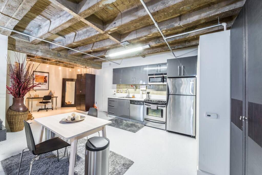 Newly Renovated 1Bdrm Loft Dtla And Rooftop Pool Los Angeles Exteriör bild