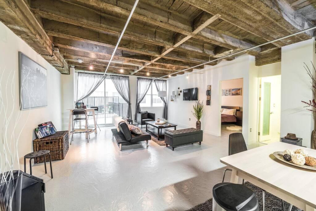 Newly Renovated 1Bdrm Loft Dtla And Rooftop Pool Los Angeles Exteriör bild