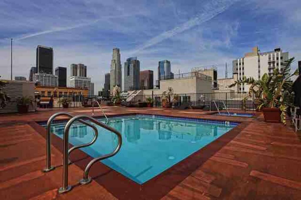 Newly Renovated 1Bdrm Loft Dtla And Rooftop Pool Los Angeles Exteriör bild